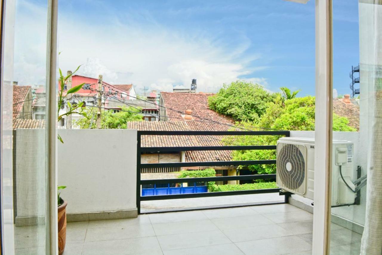 Furnished Apartment At Colombo Suburbs Nawala Rajagiriya Kültér fotó