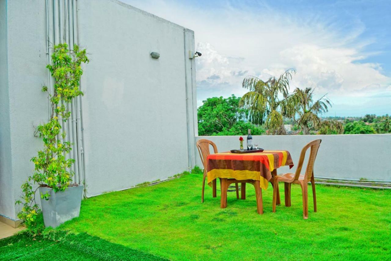 Furnished Apartment At Colombo Suburbs Nawala Rajagiriya Kültér fotó